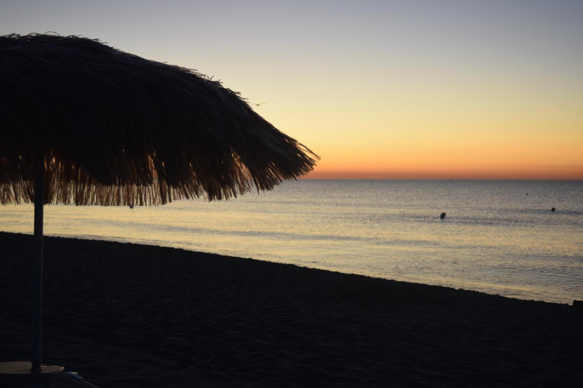 Casa Vacanze Luxury Bacio Di Luna Montalbano Ionico ภายนอก รูปภาพ